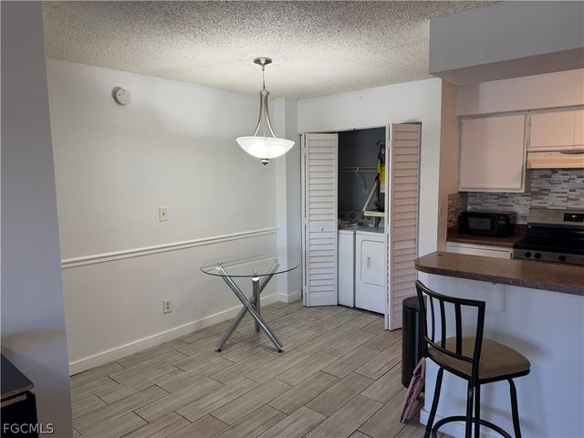 5329 Summerlin RD 2911, Fort Myers, FL 33919