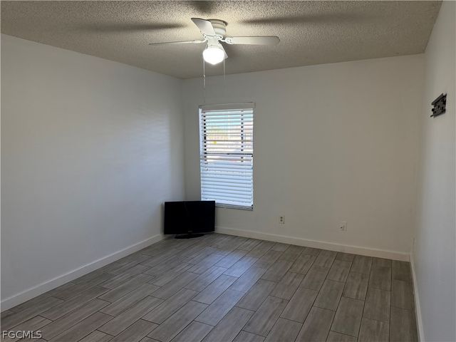 5329 Summerlin RD 2911, Fort Myers, FL 33919