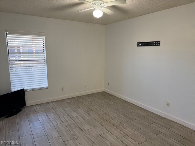 5329 Summerlin RD 2911, Fort Myers, FL 33919