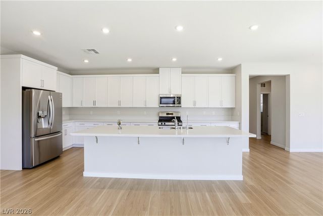 6938 Fordham Creek Street, North Las Vegas, NV 89084
