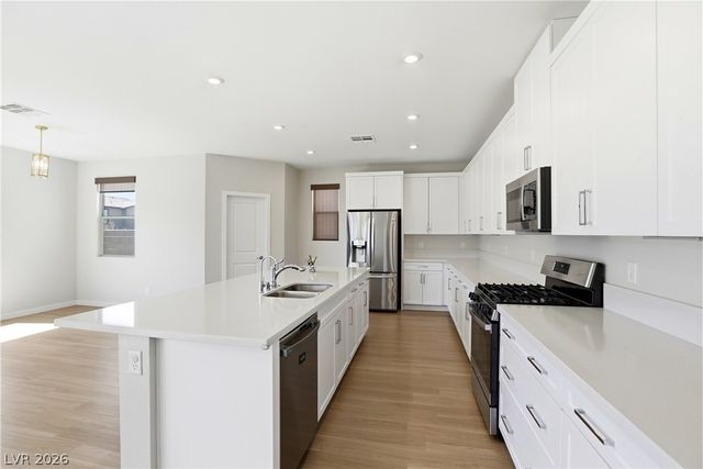 6938 Fordham Creek Street, North Las Vegas, NV 89084