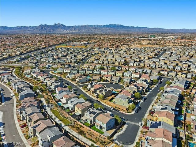 6938 Fordham Creek Street, North Las Vegas, NV 89084
