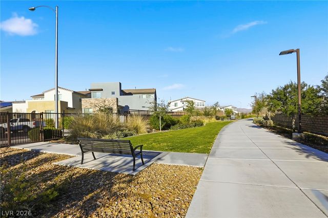 6938 Fordham Creek Street, North Las Vegas, NV 89084
