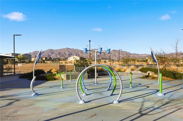 6938 Fordham Creek Street, North Las Vegas, NV 89084