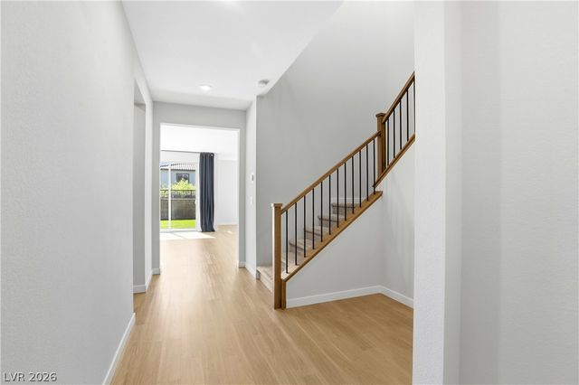 6938 Fordham Creek Street, North Las Vegas, NV 89084