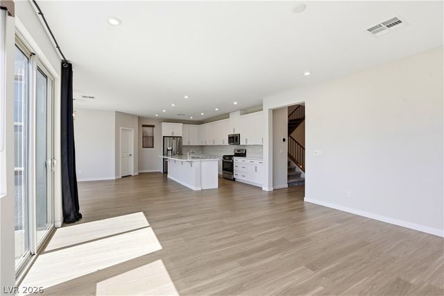 6938 Fordham Creek Street, North Las Vegas, NV 89084