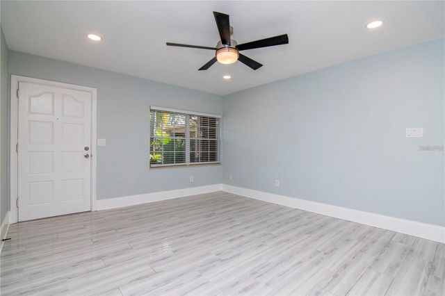 208 DANUBE AVENUE 204, Tampa, FL 33606