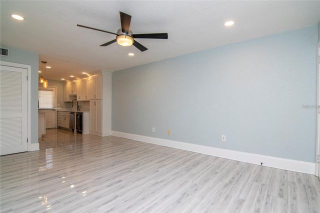 208 DANUBE AVENUE 204, Tampa, FL 33606