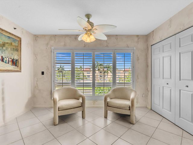 12511 Imperial Isle Drive 402, Boynton Beach, FL 33437