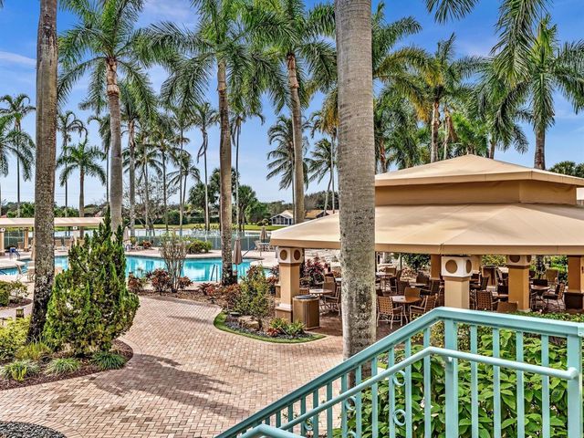 12511 Imperial Isle Drive 402, Boynton Beach, FL 33437