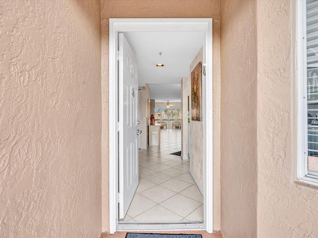 12511 Imperial Isle Drive 402, Boynton Beach, FL 33437