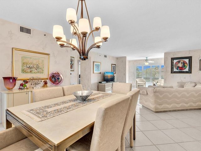 12511 Imperial Isle Drive 402, Boynton Beach, FL 33437