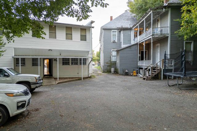 400 & 402 Quapaw Avenue, Hot Springs, AR 71901