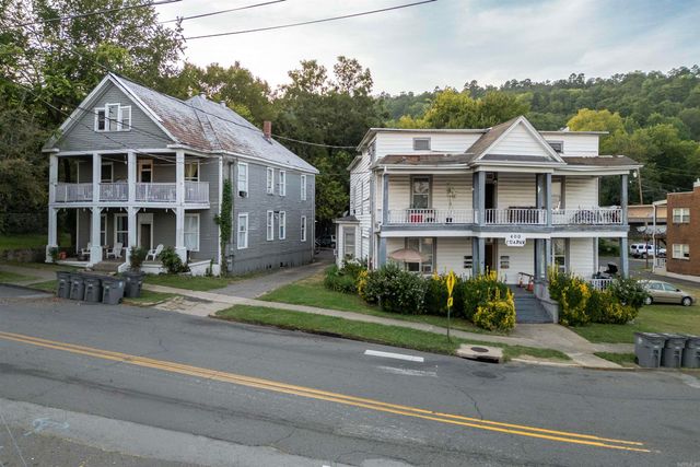 400 & 402 Quapaw Avenue, Hot Springs, AR 71901