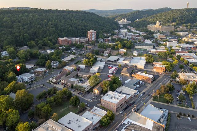 400 & 402 Quapaw Avenue, Hot Springs, AR 71901