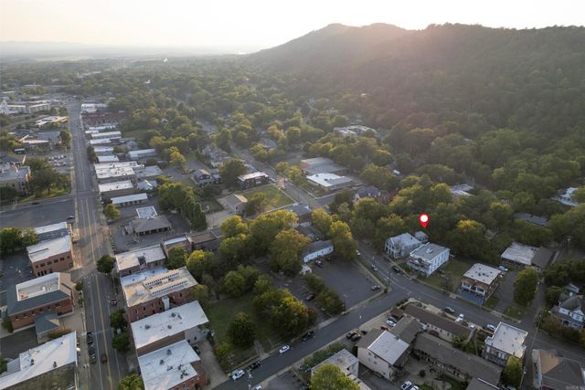 400 & 402 Quapaw Avenue, Hot Springs, AR 71901