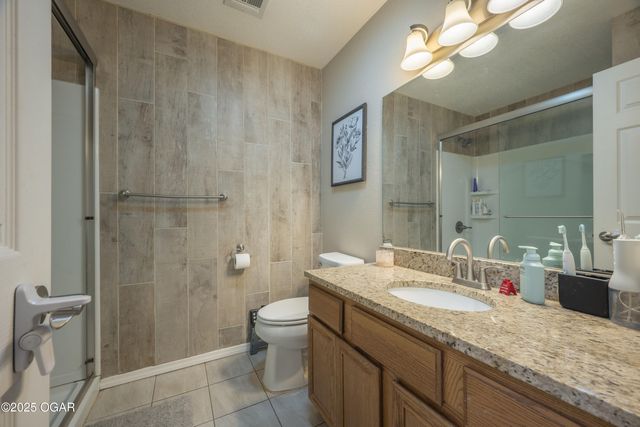 603 S Spring Street, Grove, OK 74344