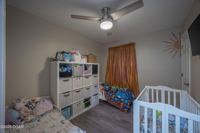 603 S Spring Street, Grove, OK 74344