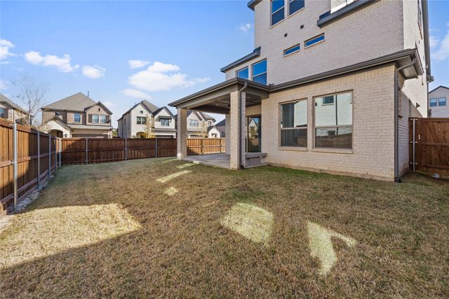 700 Red Fork Drive, Lewisville, TX 75056