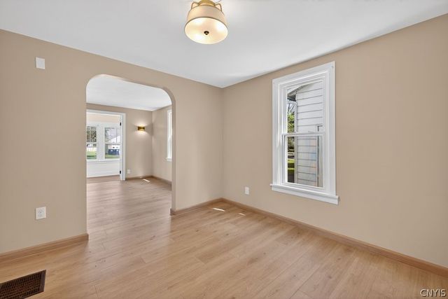 423 Wendell, Syracuse, NY 13203
