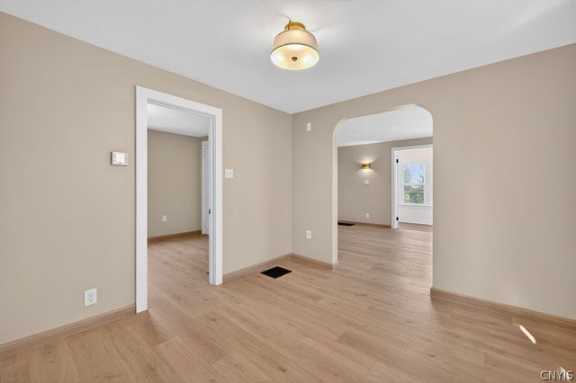 423 Wendell, Syracuse, NY 13203