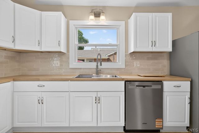 423 Wendell, Syracuse, NY 13203