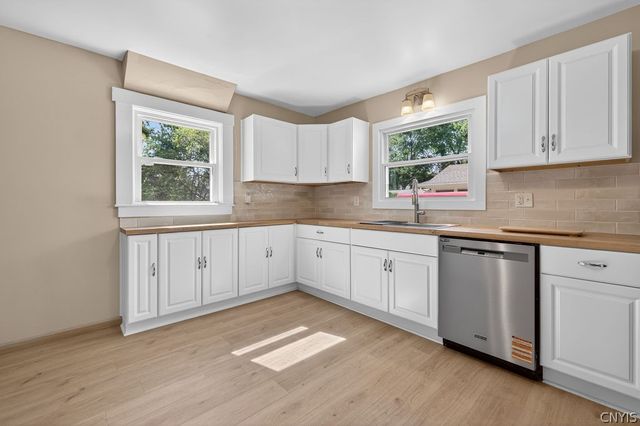 423 Wendell, Syracuse, NY 13203