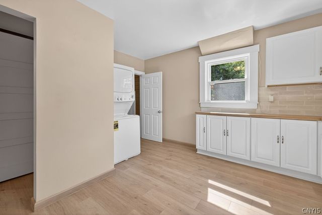 423 Wendell, Syracuse, NY 13203