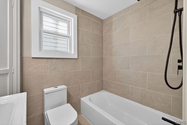 423 Wendell, Syracuse, NY 13203