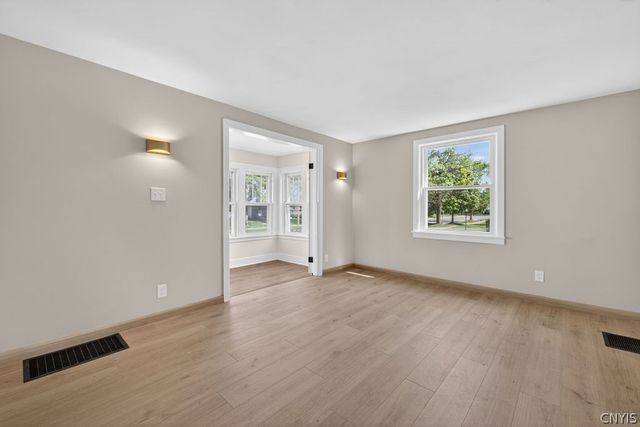 423 Wendell, Syracuse, NY 13203