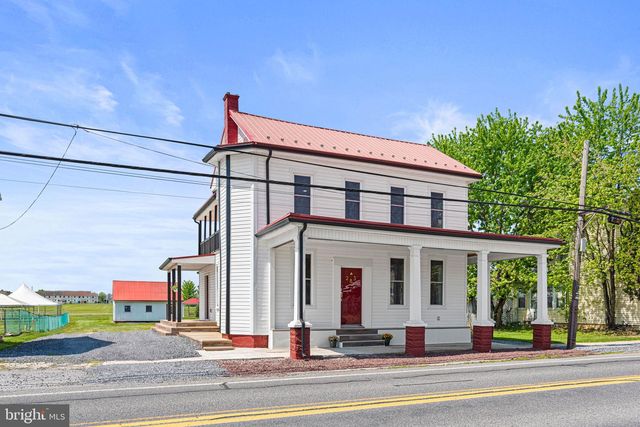 283 N LOCUST POINT ROAD, Mechanicsburg, PA 17050