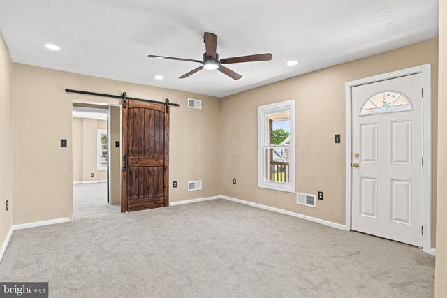 283 N LOCUST POINT ROAD, Mechanicsburg, PA 17050