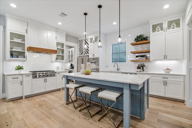 1767 De Milo Drive, Houston, TX 77018