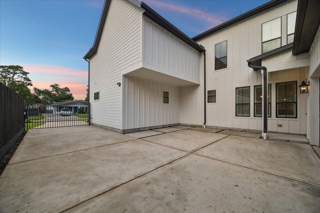 1767 De Milo Drive, Houston, TX 77018