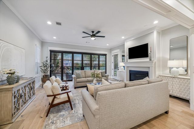 1767 De Milo Drive, Houston, TX 77018