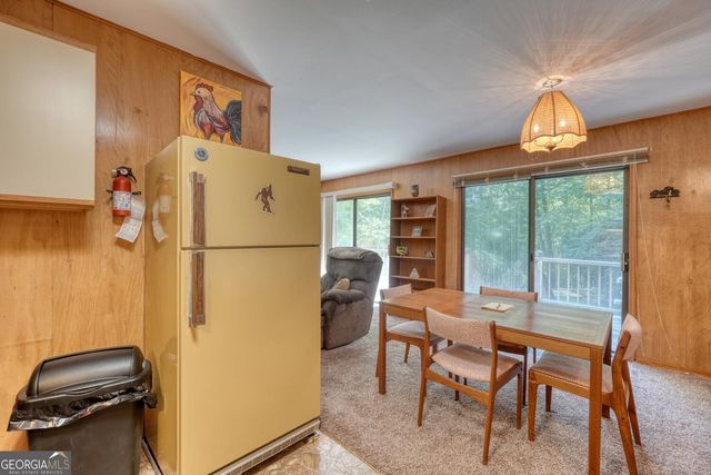 8088 Ivylog Gap Road, Young Harris, GA 30582