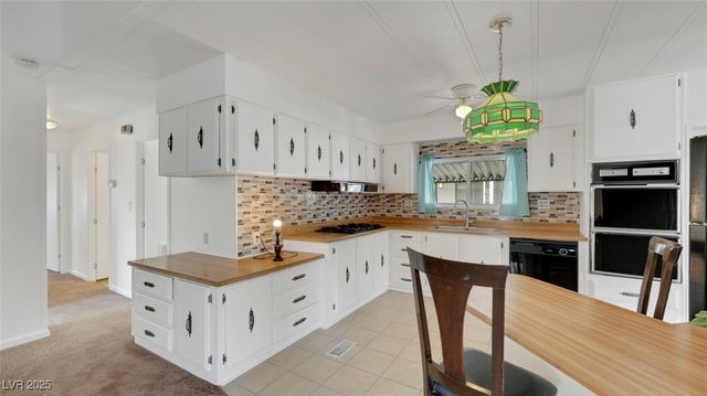 3599 Gulf Shores Drive, Las Vegas, NV 89122