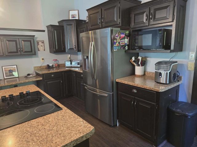 350 LAKE STREET, Scandinavia, WI 54977