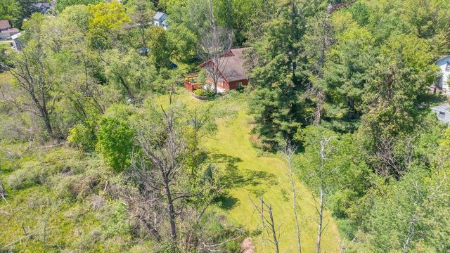 350 LAKE STREET, Scandinavia, WI 54977