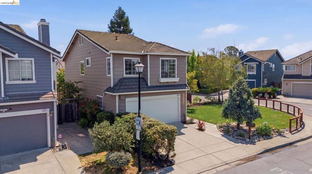 18911 Sydney Cir, Castro Valley, CA 94546