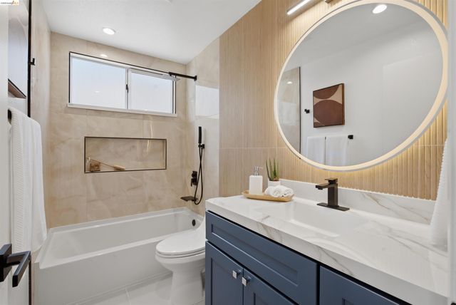 18911 Sydney Cir, Castro Valley, CA 94546