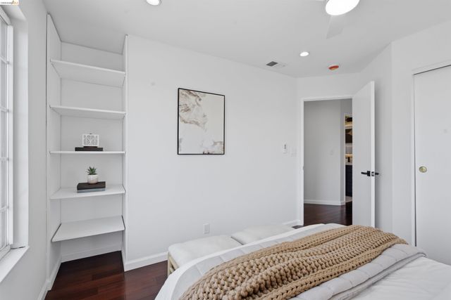 18911 Sydney Cir, Castro Valley, CA 94546