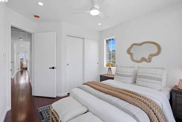 18911 Sydney Cir, Castro Valley, CA 94546