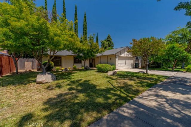 1445 Cameron Lane, Merced, CA 95340