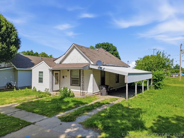 1910 Johnstone Avenue, Bartlesville, OK 74003