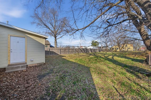 1910 Johnstone Avenue, Bartlesville, OK 74003