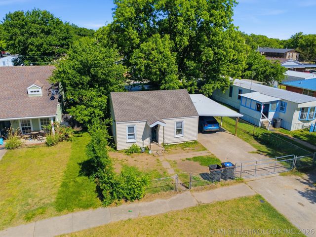 1910 Johnstone Avenue, Bartlesville, OK 74003