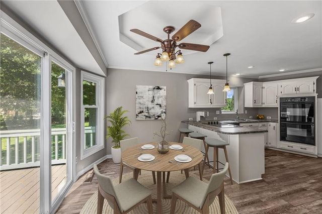 10365 W 159th Street, Overland Park, KS 66221