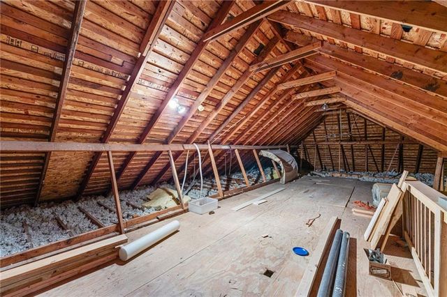 10365 W 159th Street, Overland Park, KS 66221