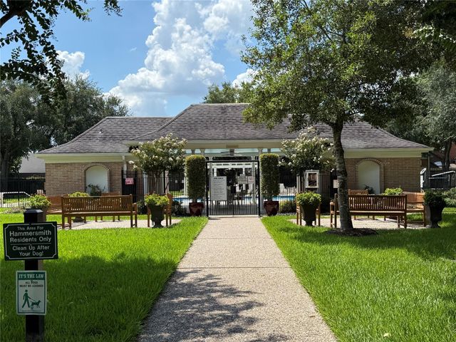 7517 Olympia Drive, Houston, TX 77063